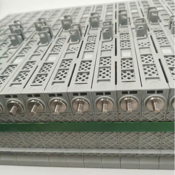 Lithium-ion hybrid battery for Lexus NX300h (2014-2021) - view 4